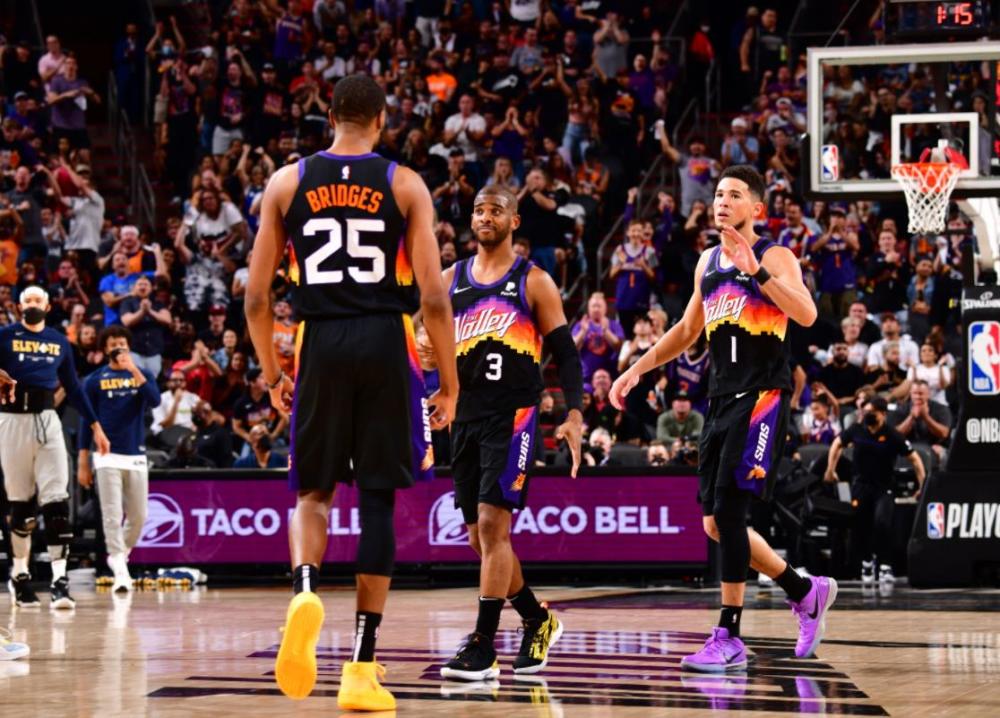 国的对决成 国的对决成