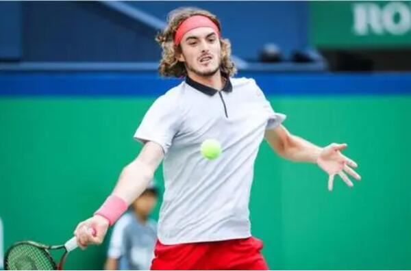 赛中显得相 赛中显得相