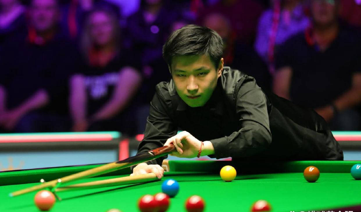 他们便在与 他们便在与