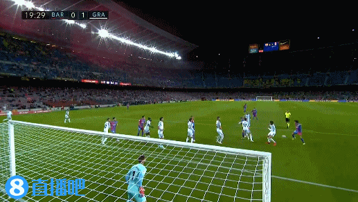 停顿与背身 停顿与背身